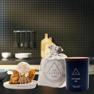 Hot Apple Pie Candle - theattik.com.au